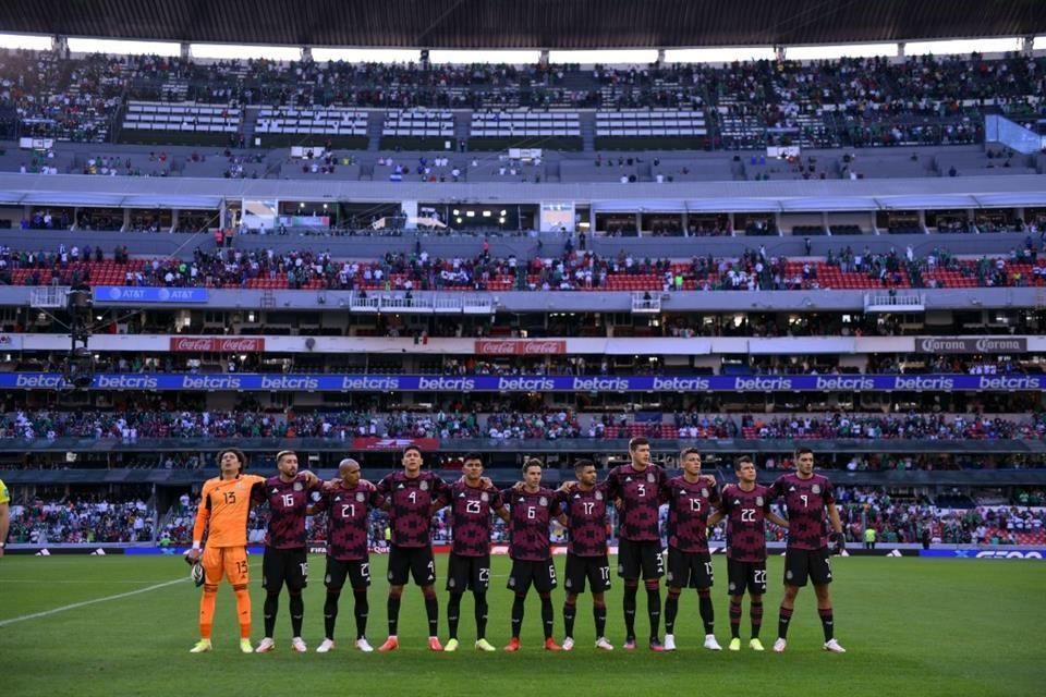 Jugará México partidos eliminatorios en el Azteca sin público para evitar grito homofóbico