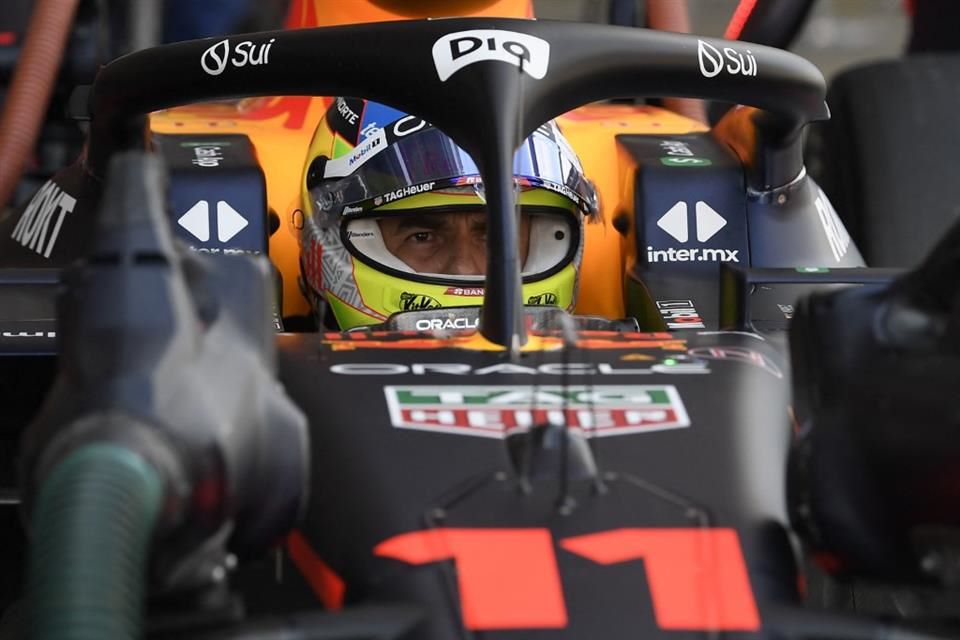 Sufre “Checo” Pérez para brillar en GP de España 